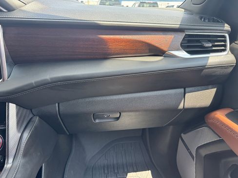 Used 2023 GMC Yukon Denali Ultimate w/ LPO, Floor Liner Package image 17