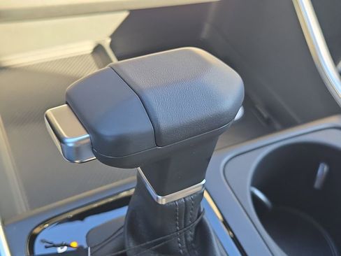 New 2026 Kia Carnival EX image 23