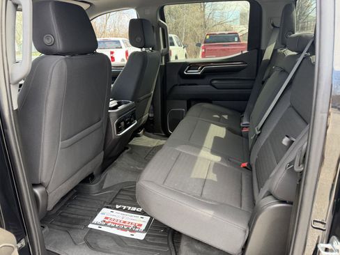 Used 2024 GMC Sierra 1500 Elevation AWD/4WD image 12