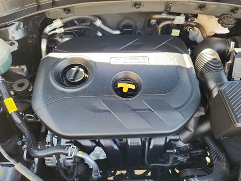 Used 2021 Hyundai Tucson Value AWD/4WD image 16