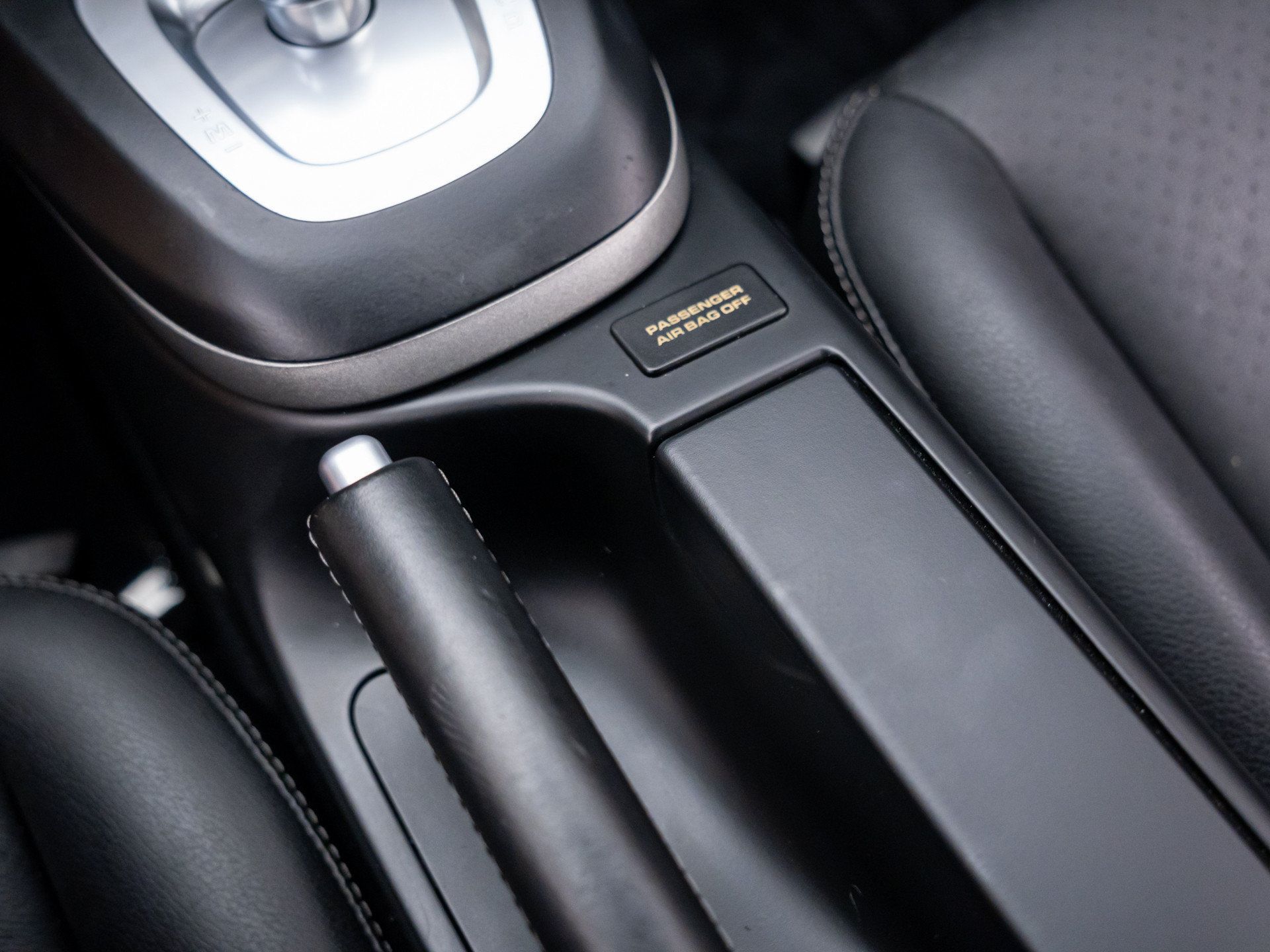Used 2010 Porsche Cayman RWD image 25