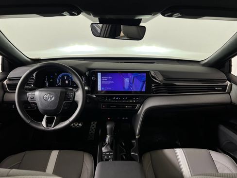 Used 2026 Toyota Camry SE w/ Multimedia Upgrade Package FWD image 25