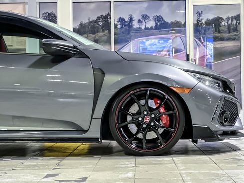 Used 2019 Honda Civic Type R image 35