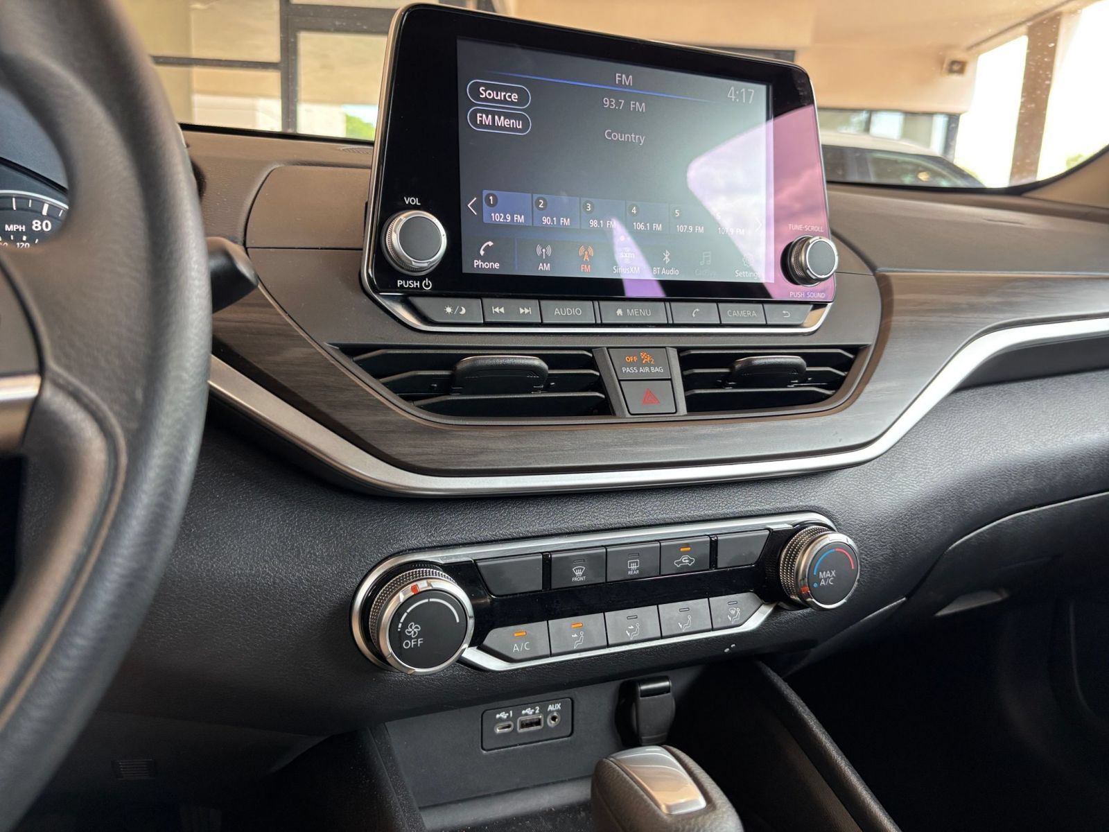 Used 2026 Nissan Altima 2.5 SV FWD image 16
