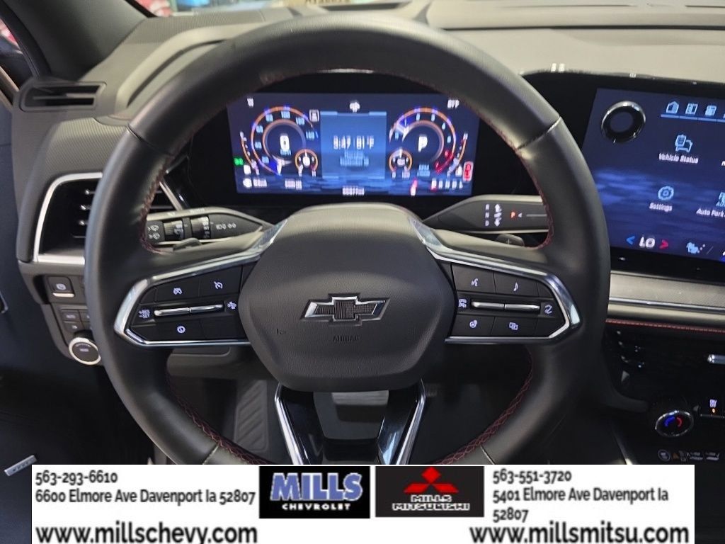 Used 2025 Chevrolet Suburban RST w/ Comfort Package AWD/4WD image 9