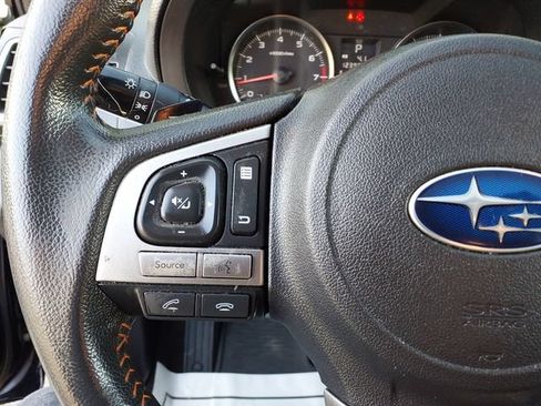 Used 2017 Subaru Crosstrek 2.0i Premium w/ Moonroof Package AWD/4WD image 28