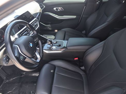 Used 2022 BMW 330i Sedan w/ Premium Package 2 RWD image 12