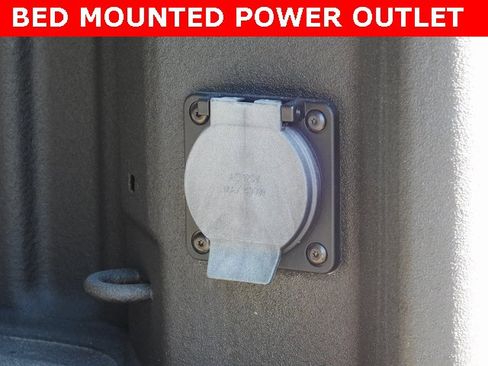 Used 2024 Chevrolet Silverado 1500 ZR2 w/ Technology Package image 5