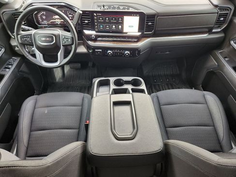 Used 2025 GMC Sierra 1500 Elevation image 24