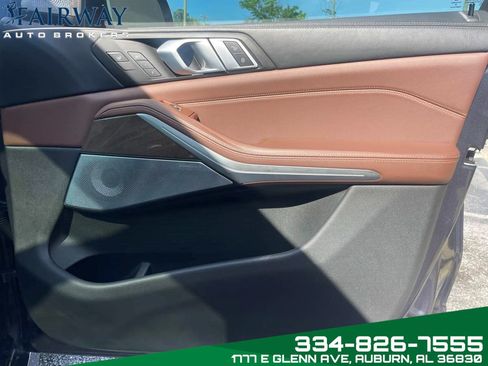 Used 2020 BMW X5 M50i w/ Executive Package image 25