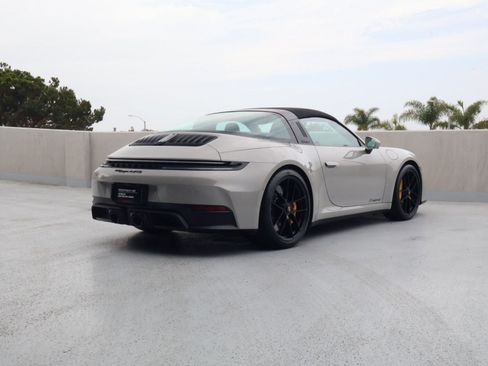 Certified 2025 Porsche 911 Targa 4 GTS AWD/4WD image 10