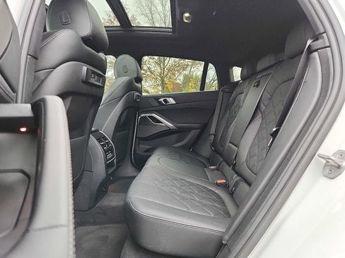 Certified 2023 BMW X6 xDrive40i w/ M Sport Package image 10