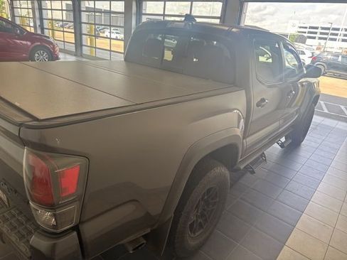 Used 2020 Toyota Tacoma TRD Pro image 5