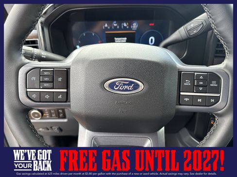 New 2026 Ford F250 Lariat w/ Black Appearance Package AWD/4WD image 28