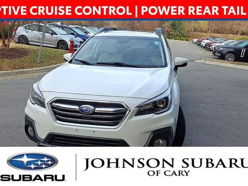 Used 2019 Subaru Outback 2.5i Limited image 3