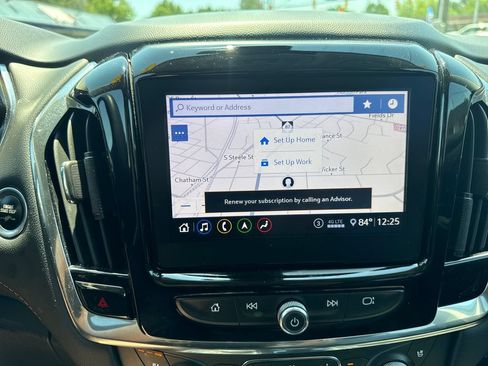 Used 2021 Chevrolet Traverse Premier w/ Redline Edition FWD image 31