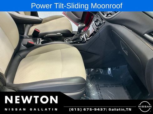 Used 2018 Buick Encore Sport Touring FWD image 12