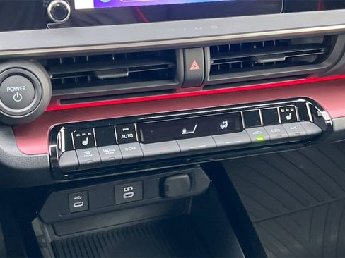 New 2026 Toyota Prius XSE image 20