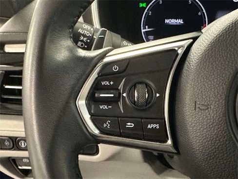 Used 2023 Acura MDX SH-AWD w/ Technology Package image 23