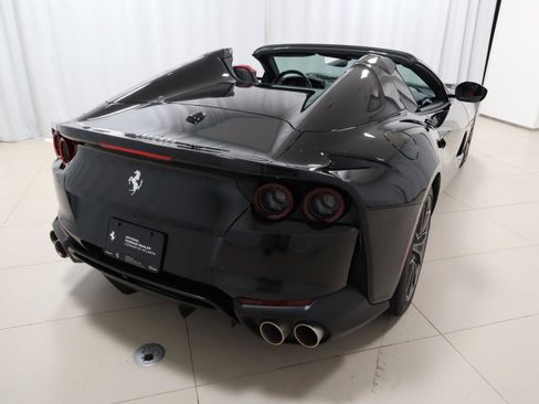 Certified 2021 Ferrari 812 GTS RWD image 10