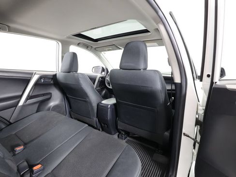 Used 2016 Toyota RAV4 XLE w/ Convenience Package AWD/4WD image 20