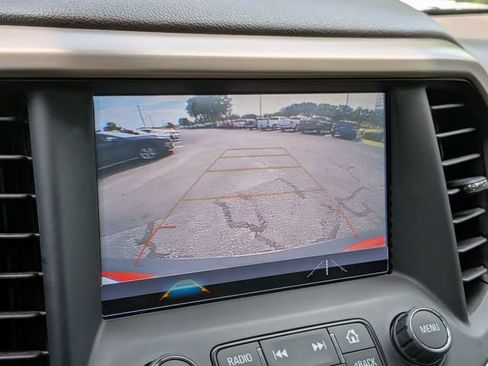 Used 2018 GMC Acadia Denali FWD image 25