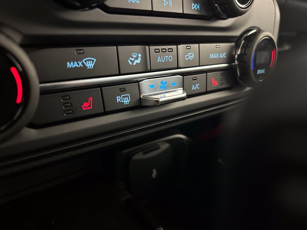 New 2026 Ford Bronco Heritage Edition AWD/4WD image 13