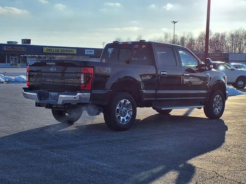 Used 2022 Ford F250 Lariat w/ Chrome Package image 27