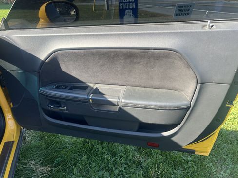 Used 2012 Dodge Challenger SRT8 Yellow Jacket w/ Premium Sound Group image 31