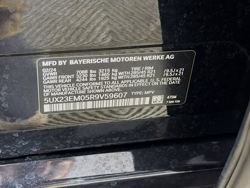 Used 2024 BMW X7 xDrive40i w/ Premium Package AWD/4WD image 38