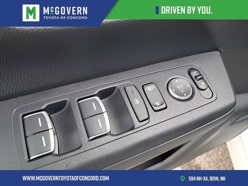 Used 2023 Honda CR-V Sport Touring image 12