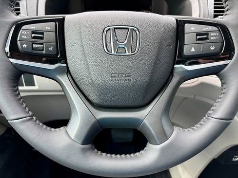 New 2026 Honda Odyssey EX-L image 13