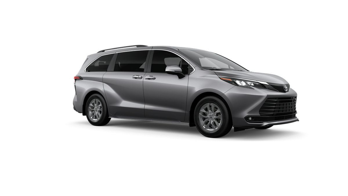 New 2026 Toyota Sienna XLE FWD image 14