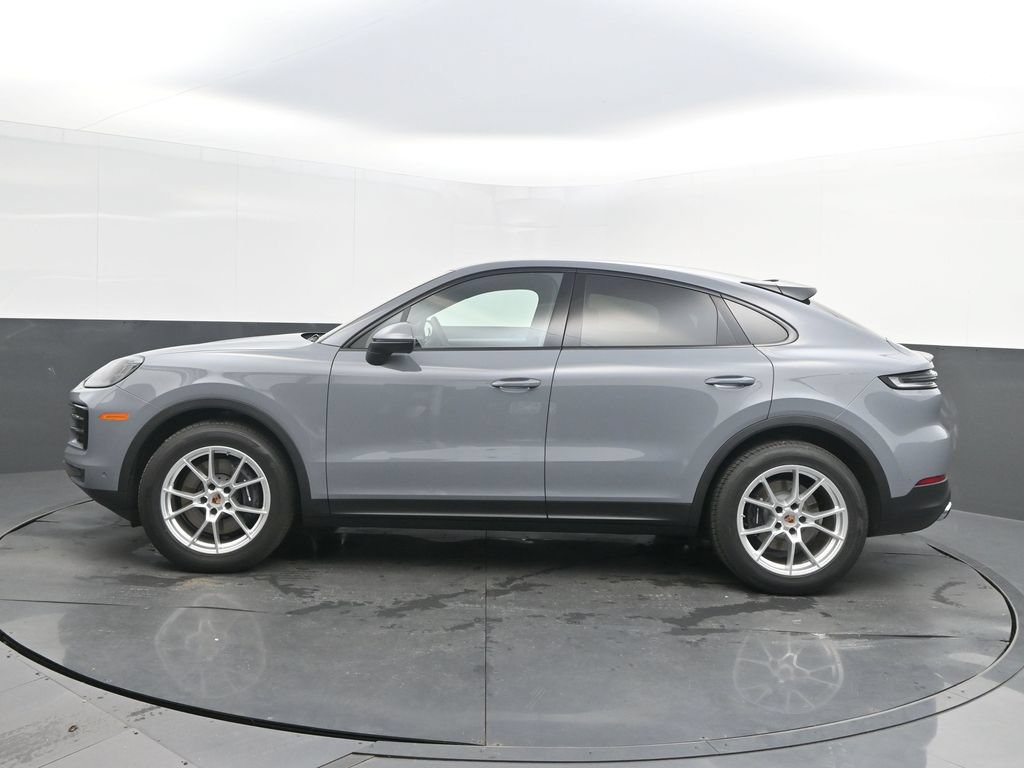 Certified 2026 Porsche Cayenne Coupe AWD/4WD image 2