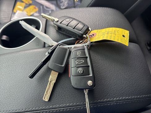 Used 2013 Audi Q7 TDI Premium Plus image 28