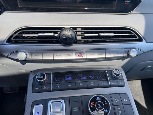 Used 2022 Hyundai Palisade SEL w/ Premium Package AWD/4WD image 13