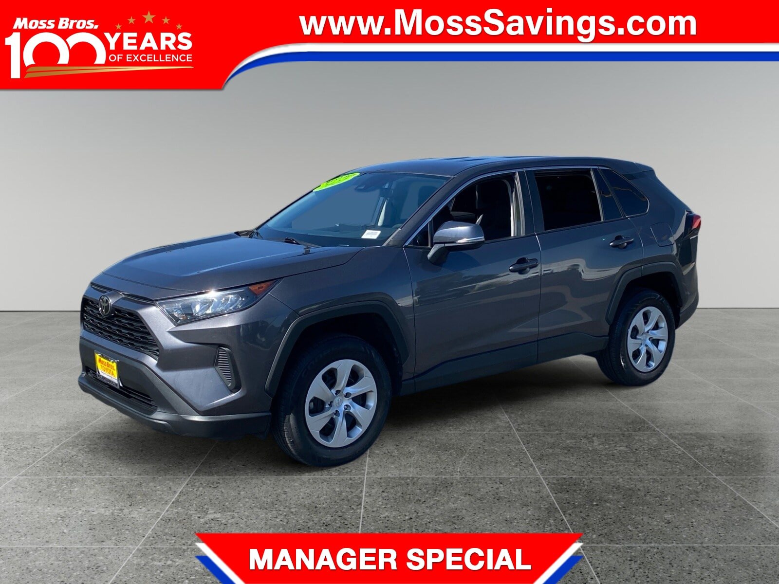Used 2022 Toyota RAV4 LE FWD image 1