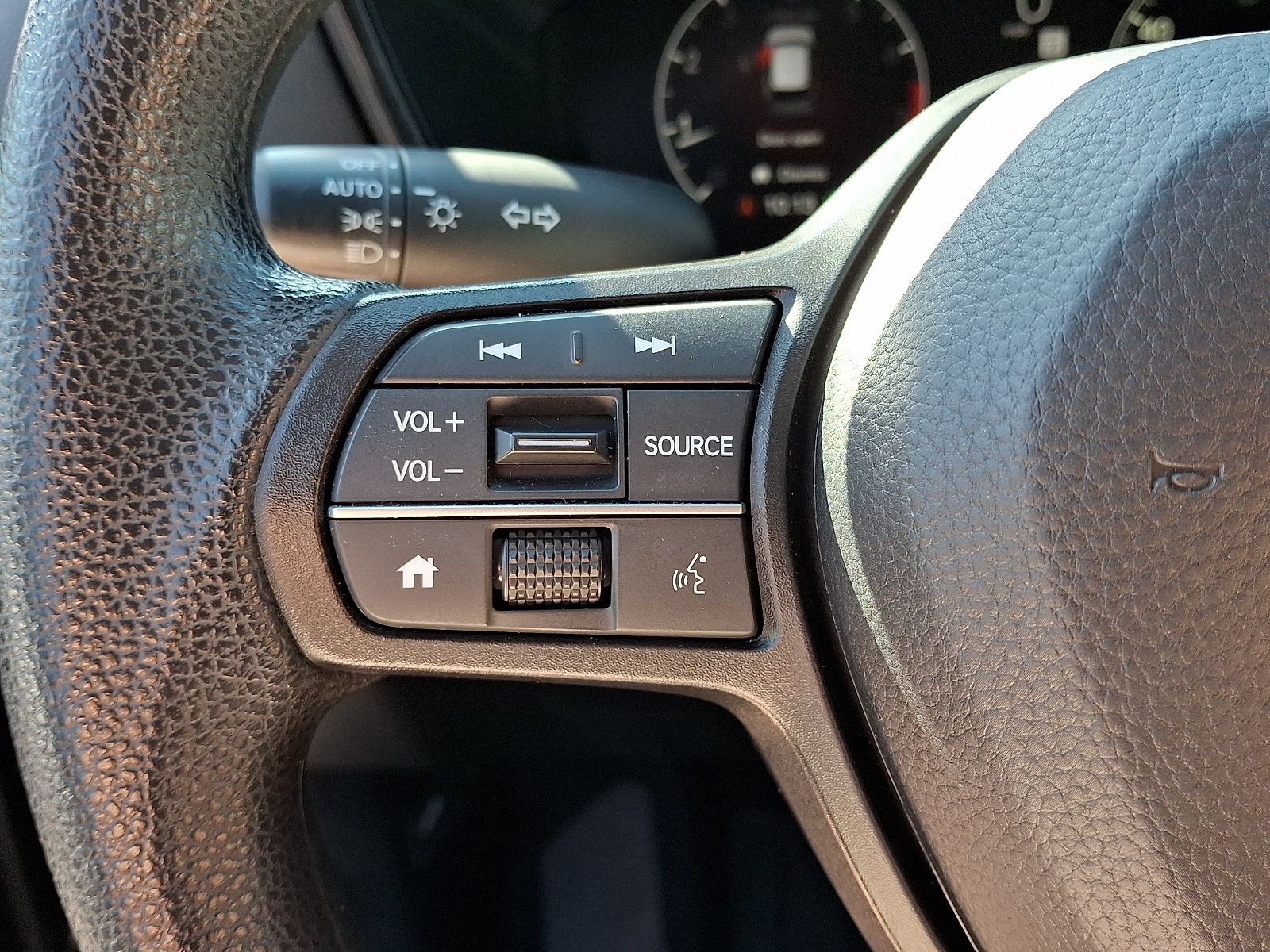 Used 2024 Honda CR-V LX image 21