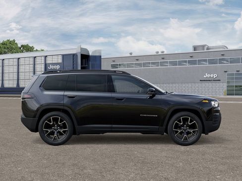 New 2026 Jeep Cherokee Overland image 13