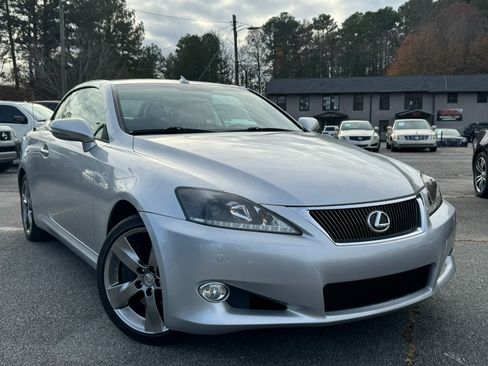 Used 2010 Lexus IS 350C image 9