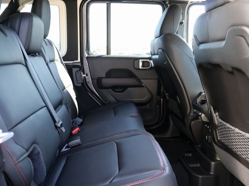 New 2026 Jeep Wrangler Unlimited Rubicon image 12