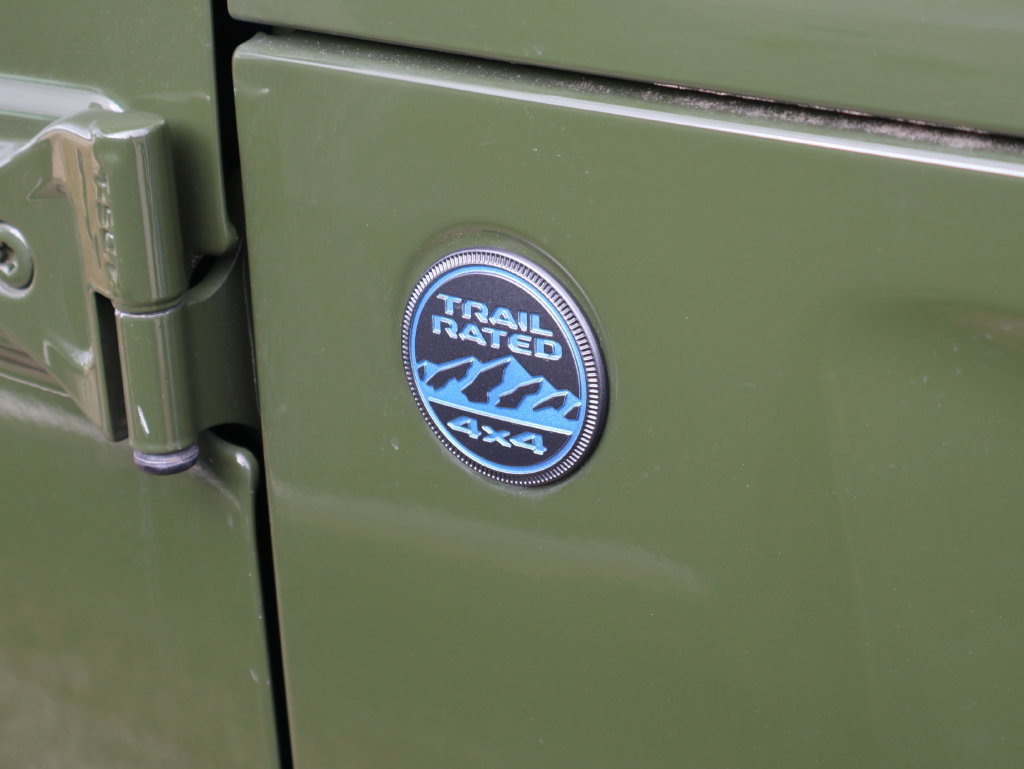 Used 2024 Jeep Wrangler Unlimited AWD/4WD image 15