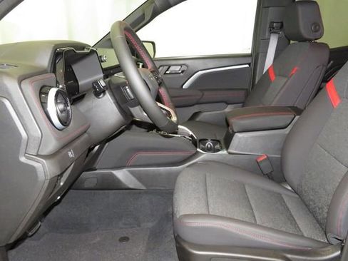 Certified 2024 Chevrolet Colorado Z71 w/ Z71 Convenience Package 2 image 7