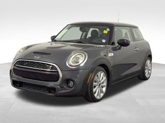 Used 2020 MINI Cooper S video 2