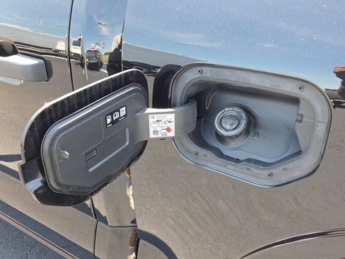 Used 2025 Ford F150 STX w/ Equipment Group 200A RWD image 13