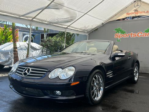 Used 2005 Mercedes-Benz SL 500 image 2
