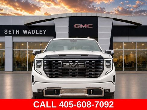 Used 2026 GMC Sierra 1500 Denali Ultimate AWD/4WD image 2
