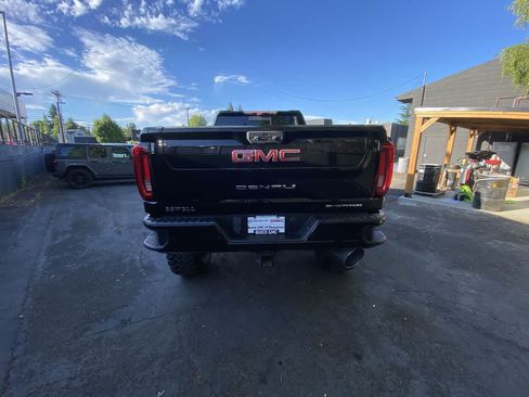 Used 2020 GMC Sierra 2500 Denali w/ Denali Ultimate Package AWD/4WD image 5
