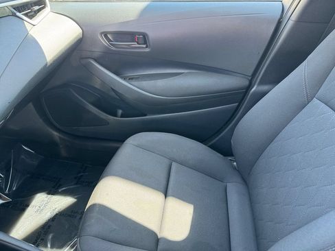 Certified 2025 Toyota Corolla LE FWD image 30