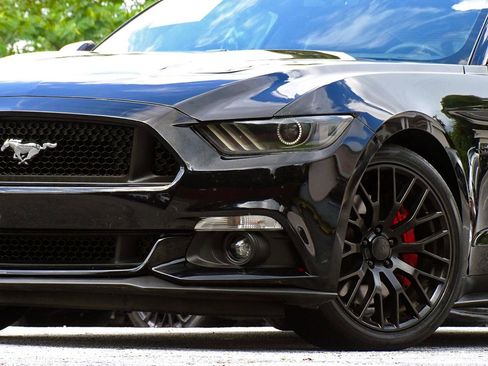 Used 2017 Ford Mustang GT Premium w/ Equipment Group 401A RWD image 6
